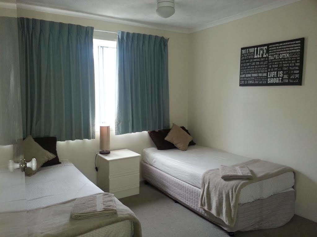 Koala Cove Holiday Apartments ゴールドコースト エクステリア 写真