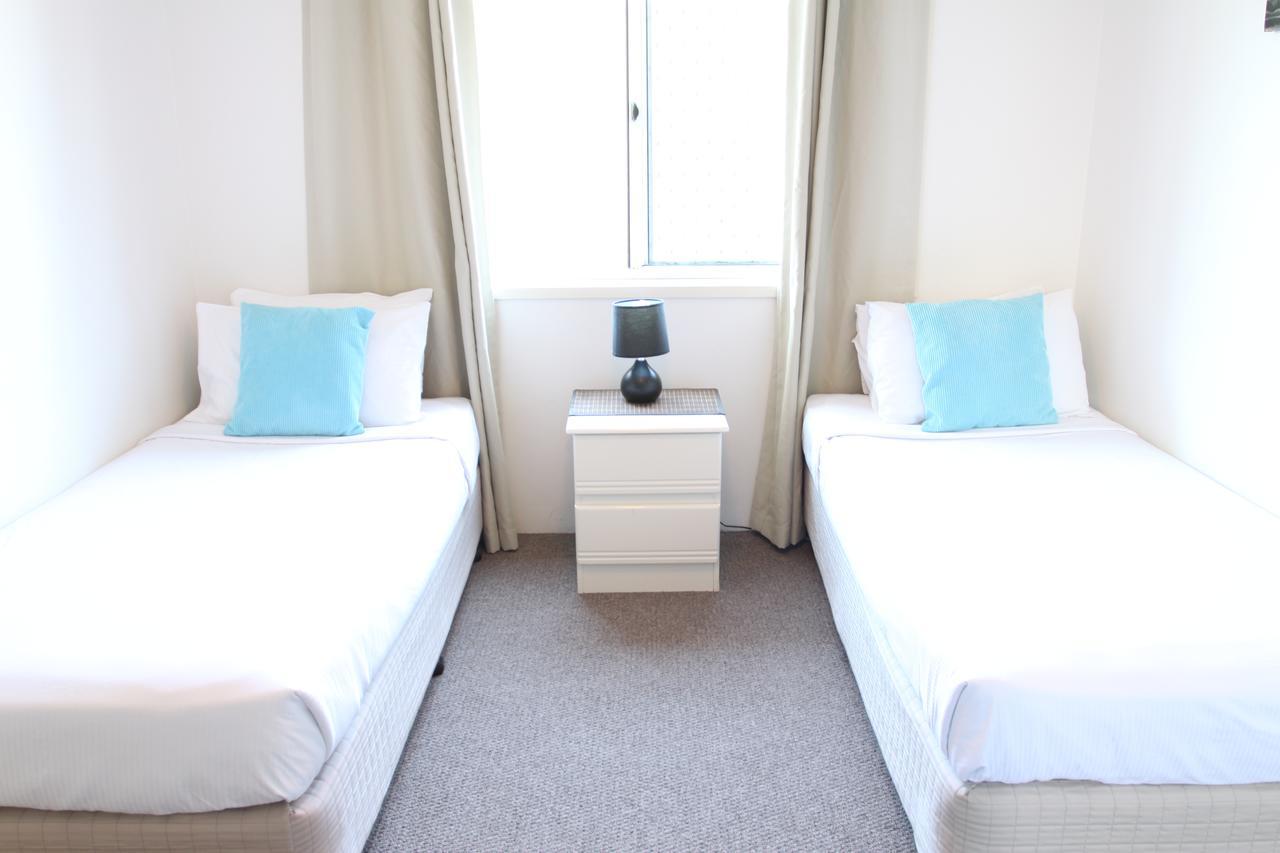 Koala Cove Holiday Apartments ゴールドコースト エクステリア 写真